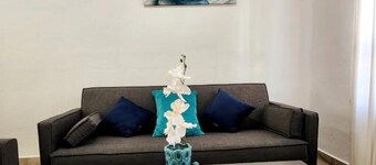 2-bed 1 bath house in Hermosillo, Safe,Within a gated street, AC, WIFI, Enjoy it