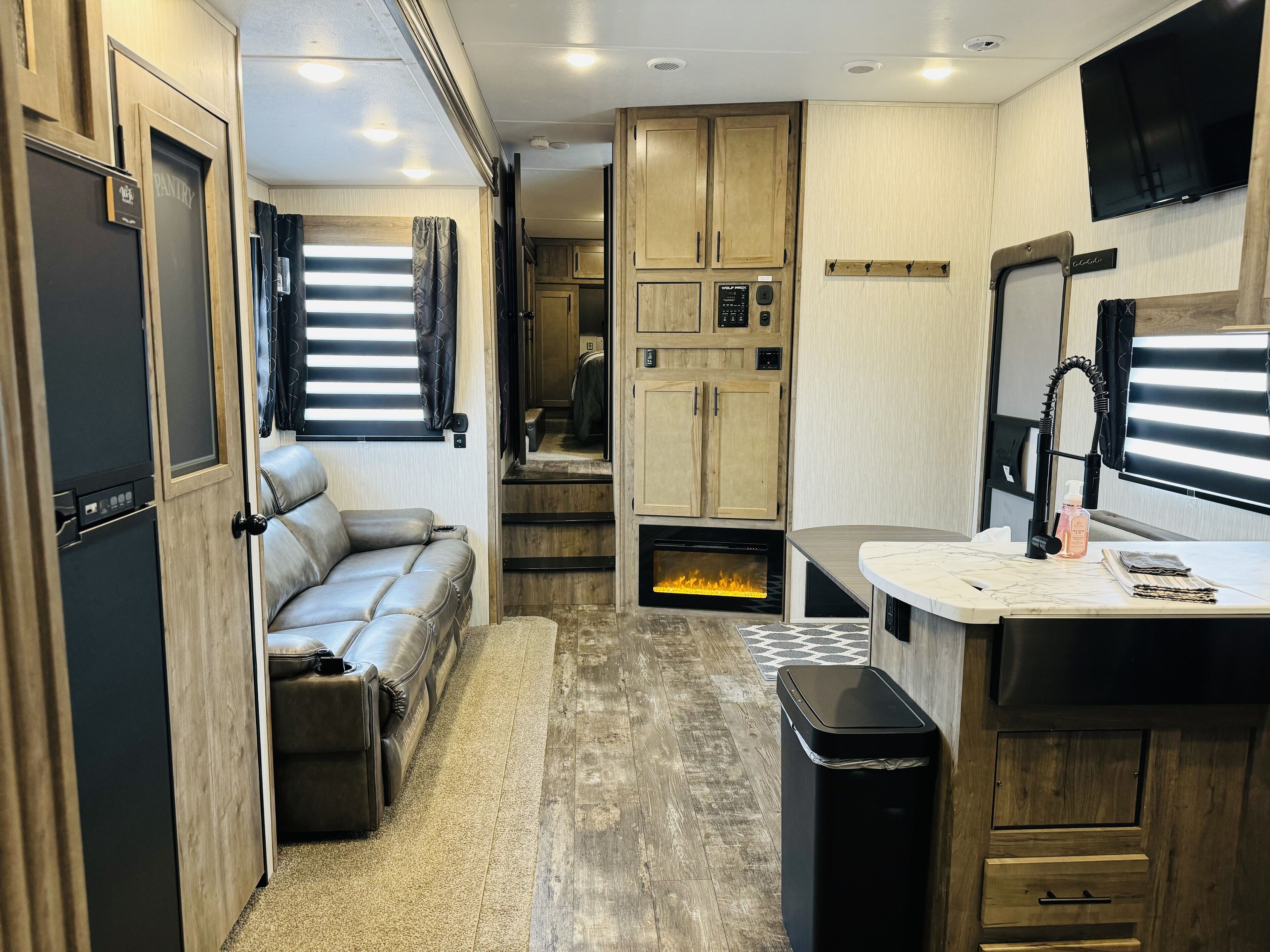 Lewiston RV. 3 blocks to airport, 3 miles to Snake River. Close to everything! 