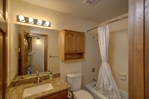 Towels, soap, shampoo, toilet paper