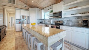 บ้านพัก (6 Bedrooms) | ภายใน