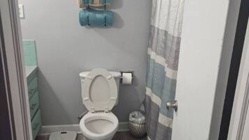 Towels, soap, toilet paper