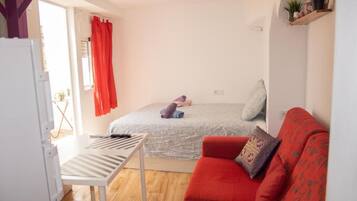 City-Apartment | 1 Schlafzimmer, Schreibtisch, Verdunkelungsvorhänge