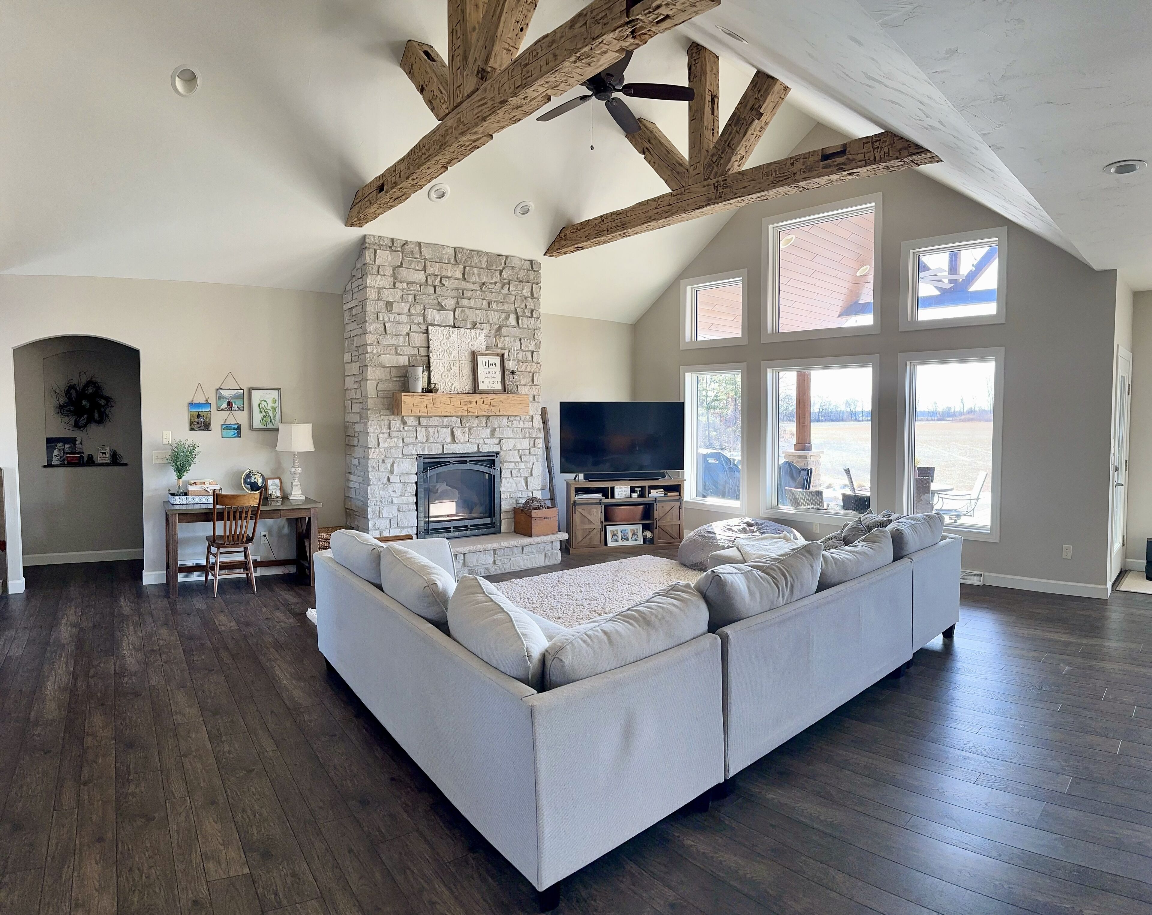 Charming 3 bedroom home in rural Fremont, only miles from the Wolf River! 