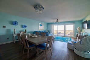 Smart TV, books, stereo - Luxury Oceanview Condo, Steps to the Beach (Salter Path)
