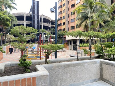 Stylish executive apartment with pool