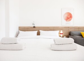 مكواة/لوح كي وواي فاي وملاءات أسرّة