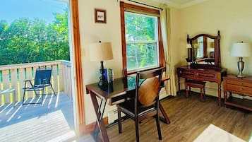 Luxury Villa | Free WiFi, bed sheets