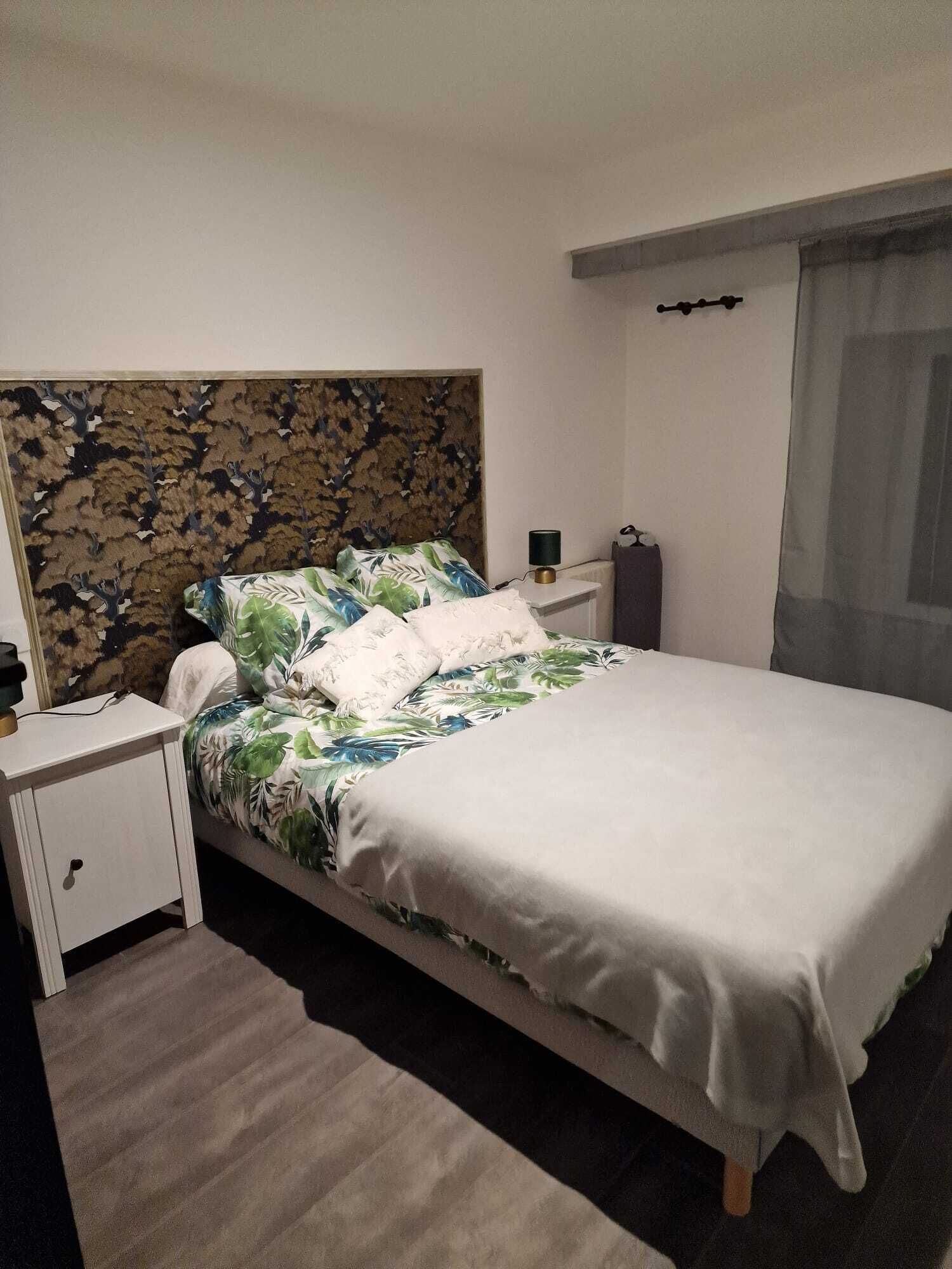 1 chambre, fer et planche à repasser, lit parapluie, Wi-Fi gratuit