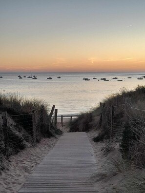 Beach nearby, sun loungers