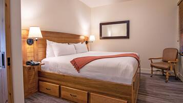 1 bedroom, iron/ironing board, internet, bed sheets