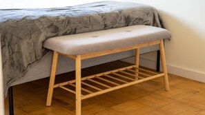 2 habitaciones, tabla de planchar con plancha y wifi gratis 