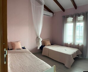 2 Schlafzimmer, Bügeleisen/Bügelbrett, WLAN, Bettwäsche