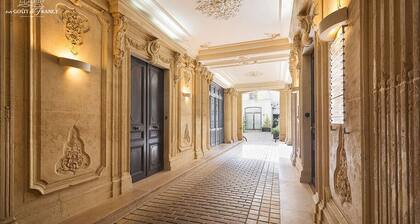 le Pavillon Ponthieu - Champs-Élysées - A House in Paris - Air Conditioning