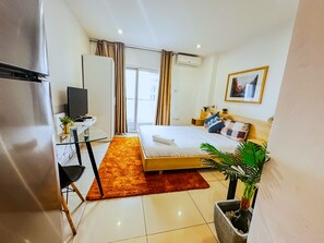 Luxury Studio | Soundproofing, free WiFi - The Gallery Apartment (Accra)