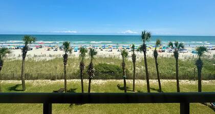Oceanfront/Voted "9 Best Hotels with Waterparks"