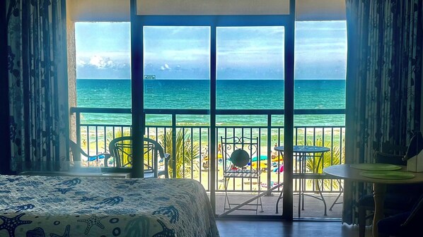 Iron/ironing board, free WiFi, bed sheets, wheelchair access - Oceanfront/Voted "9 Best Hotels with Waterparks" (Myrtle Beach)