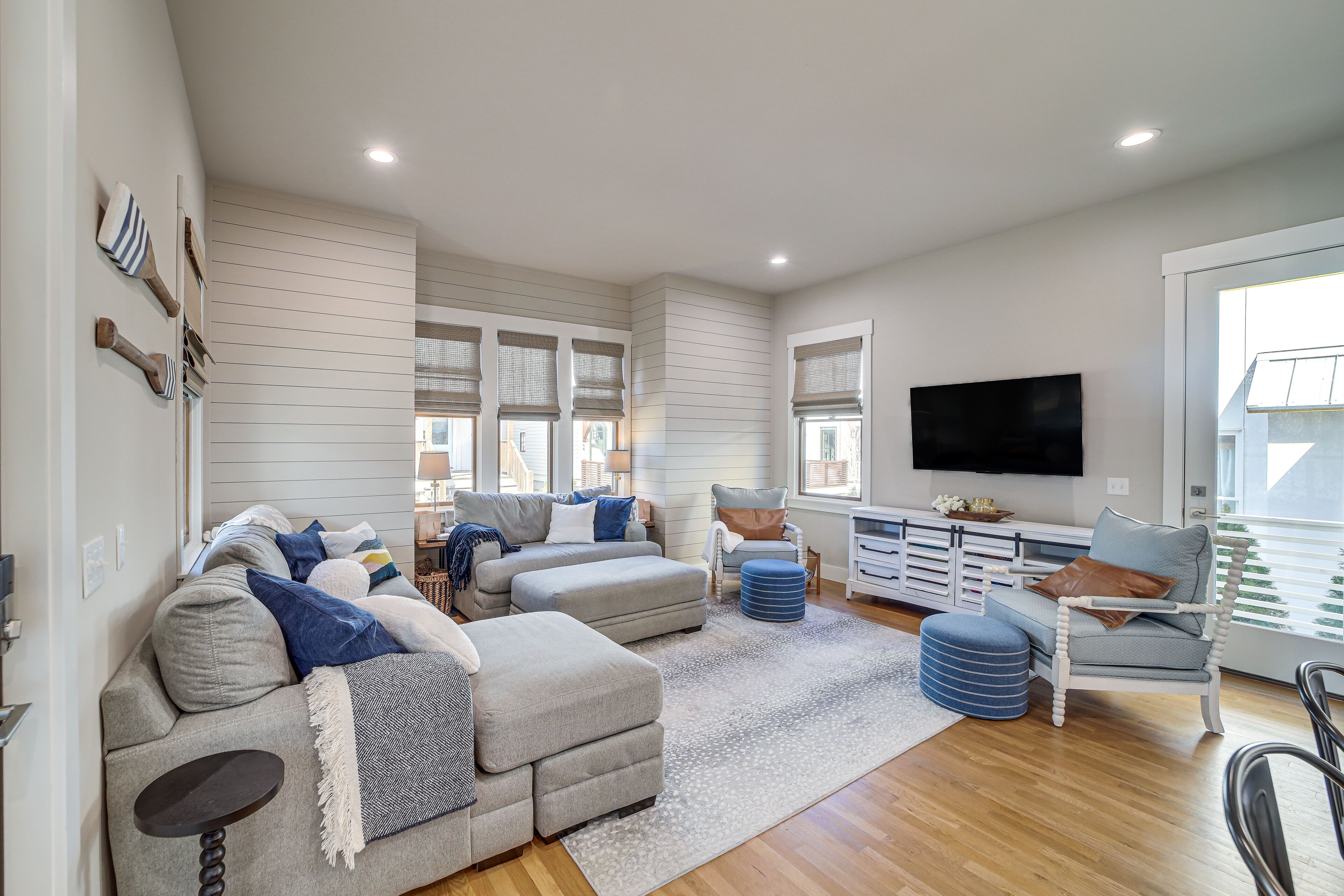 Cozy Carlton Landing Home - Pools & Lake Access