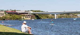 OPEN SKY CAMPSITES in Marble Falls! Continental breakfast, shared elec & firepit