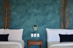 Free WiFi - Villas Roberto's Bistro  (Troncones)