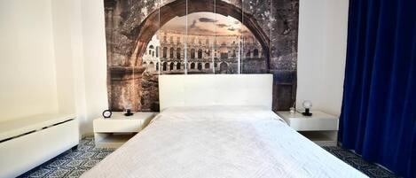 5 habitaciones, tabla de planchar con plancha, wifi y ropa de cama
