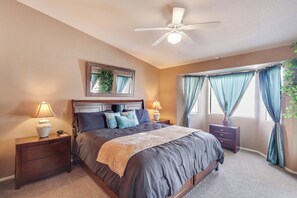 3 bedrooms, iron/ironing board, travel cot, Internet - Pool & Hot Tub: Pet-Friendly Lake Havasu Home! (Lake Havasu City)