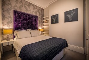 1 soverom, strykejern/-brett, reiseseng for barn og wi-fi (inkludert)