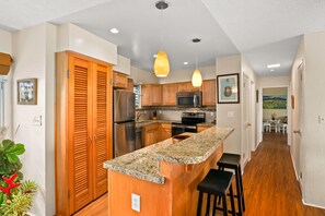 Fridge, microwave, oven, stovetop - Forever Ocean Views POOL & BBQ (Princeville)