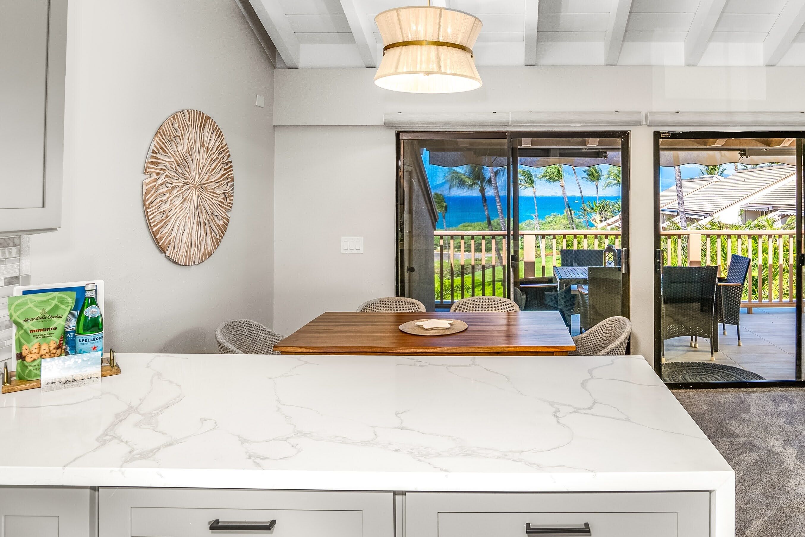 Luxury Apartment, 2 Bedrooms, Kitchen, Ocean View | Private kitchen | Full-sized fridge, microwave, oven, stovetop