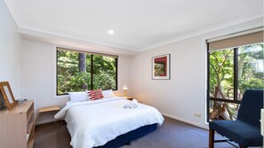 4 habitaciones, tabla de planchar con plancha y wifi gratis 