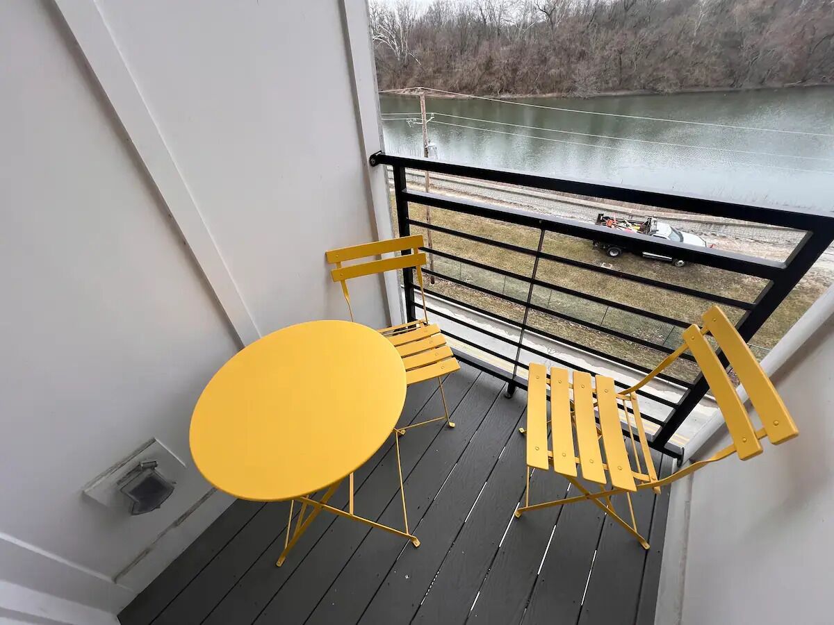 Indy's Cultural Crossroads: Flat on Monon Trail
