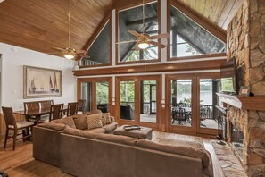 TV, fireplace, ping pong