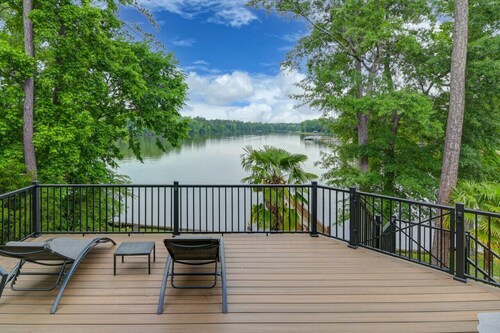 Southern Comfort Cabin | 4BR | Dog Friendly!