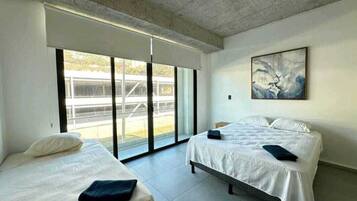 3 soverom, strykejern/-brett, wi-fi og sengetøy