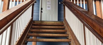 Apartment J: Jamestown Bay -Car Rental Option