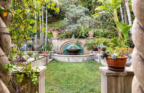 Luxury Hollywood Hills Retreat