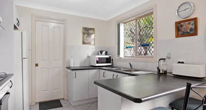 2/9 Yamba St, Hawks Nest