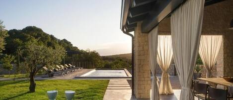 Restauration extérieure