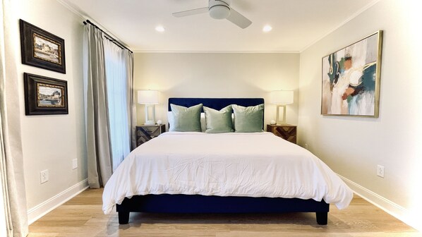 2 bedrooms, iron/ironing board, Internet, bed sheets