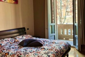 1 camera, Wi-Fi gratuito