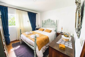 Comfort Villa | 6 bedrooms, free WiFi