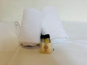 Shower, towels