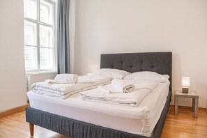 3 bedrooms, WiFi, bed sheets