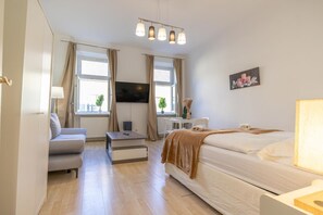 1 bedroom, WiFi, bed sheets