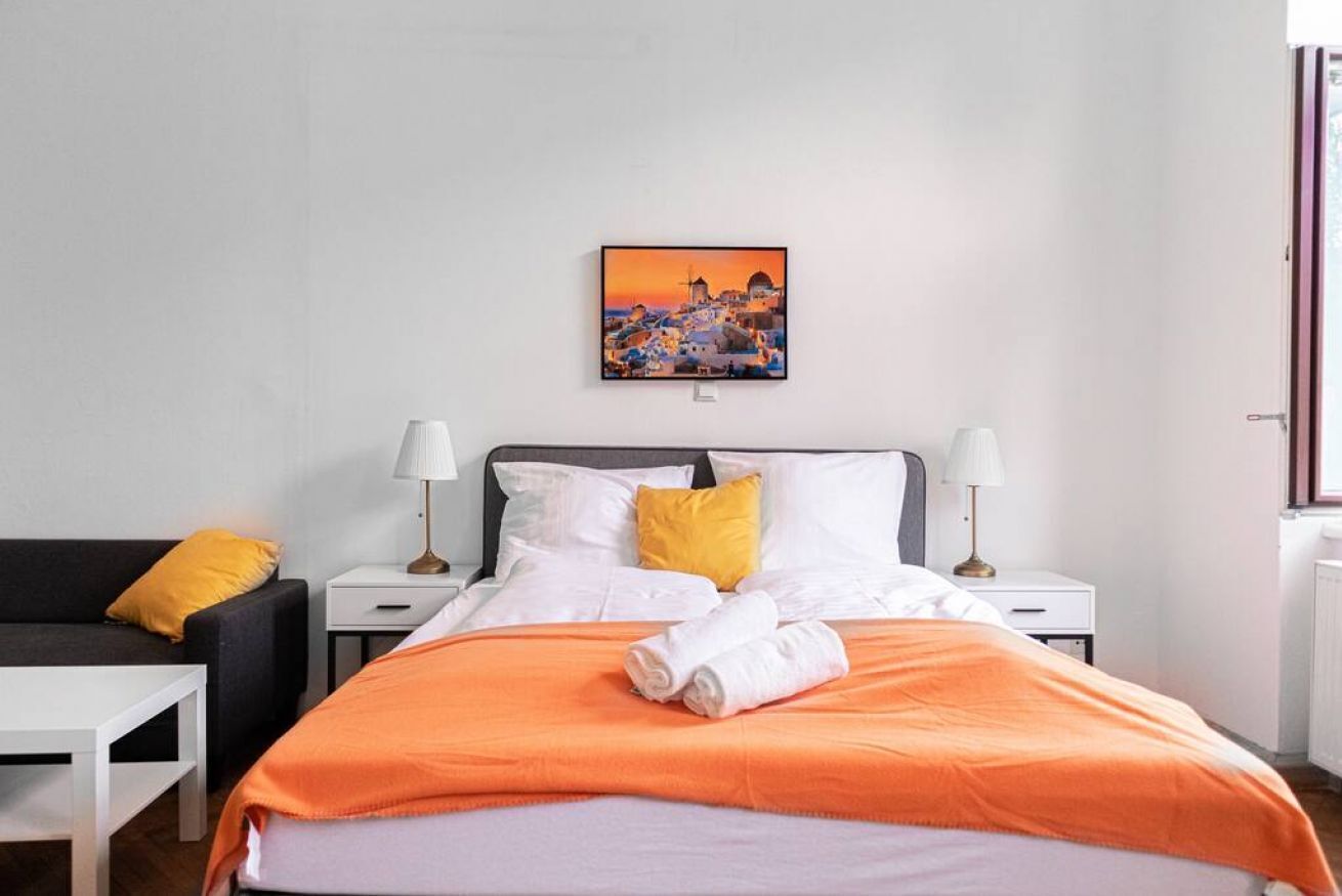 1 bedroom, iron/ironing board, WiFi, bed sheets