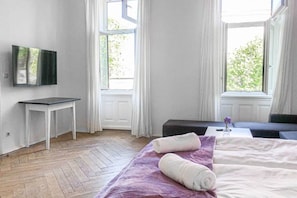 1 bedroom, iron/ironing board, WiFi, bed sheets