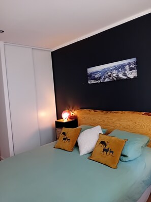 1 chambre, Wi-Fi gratuit, draps fournis