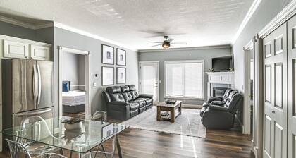 Pet-Friendly Waukee Condo: 14 Mi to Des Moines!