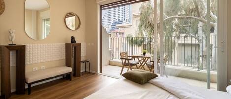 3 bedrooms, iron/ironing board