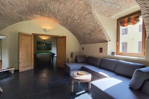 Living area - Villa Oasi - My Home in Como (Canzo)