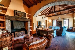 Living area - Villa Oasi - My Home in Como (Canzo)